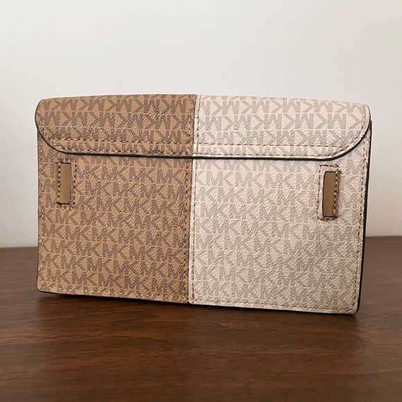 Michael Kors Tan and Cream Envelope Clutch - Picture 2 of 4
